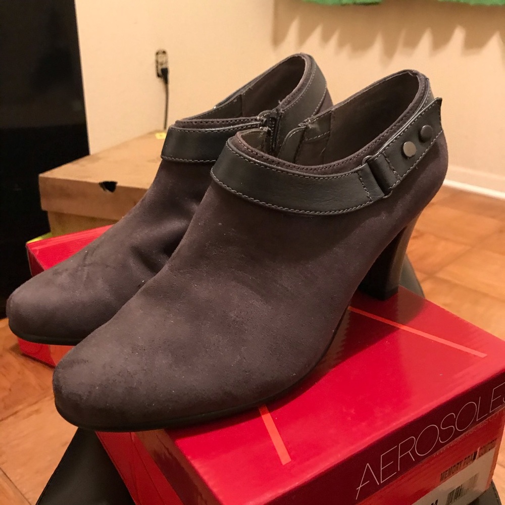 Gray suede  low boots